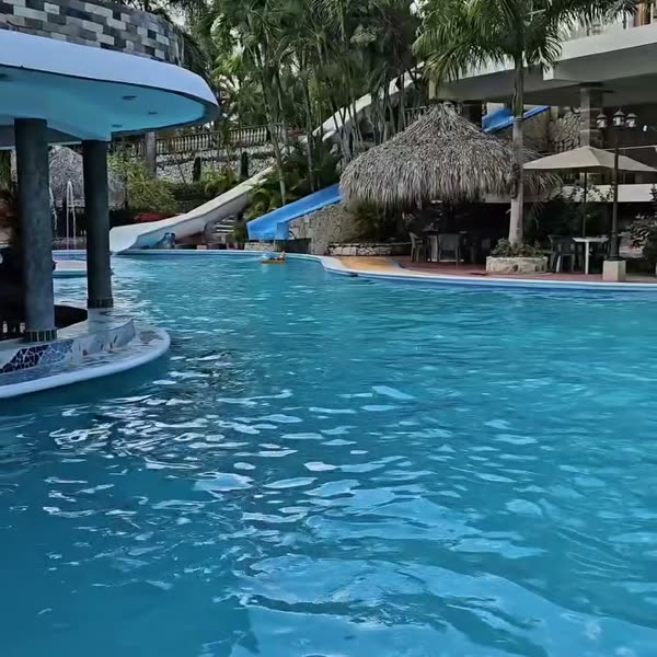 Piscina del balneario aliado